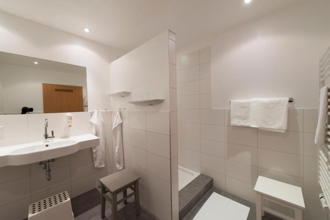 Hotel Gasthof Zum Storch Schlüsselfeld Extérieur photo