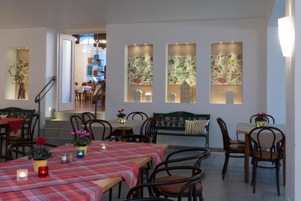 Hotel Gasthof Zum Storch Schlüsselfeld Extérieur photo